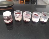Foto del paso 7 de la receta: Yogurt firme!! Con compota de frutos rojos