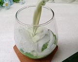 Foto langkah ke 2 dari resep Buko Pandan Es Mochi Klepon.