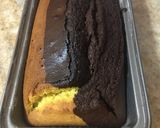 Foto del paso 4 de la receta: Budín bicolor de chocolate y limón a la crema con polvo de postre
