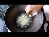हिरव्या मुगाची भजी (hirvya moongachi bhaji recipe in marathi)