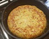 Foto del paso 8 de la receta "Mozzatruita" o tortilla cremosa de Patatas, Cebolla y Mozzarella