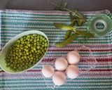 Foto del passaggio 2 della ricetta Uova in camicia in zuppa di piselli freschi🫛🥚🍳👔