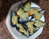 Foto del paso 2 de la receta: Mejillones con picada de pistachos
