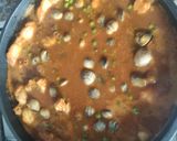 Foto del paso 6 de la receta: Rape con berberechos gambas y guisantes