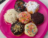 Foto langkah ke 6 dari resep Donat Warna Warni.