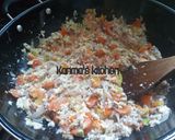 A picture of step 7 of Spicy minced meat scrambled eggs.