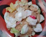 Foto langkah ke 10 dari resep Gado gado siram.
