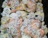 Foto del paso 4 de la receta: Pollo con papas con salsa bechamel