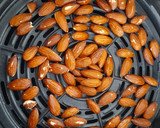 Foto del paso 1 de la receta: Almendras tostadas en freidora de aire