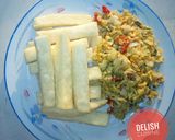A picture of step 3 of Fried yam and scrambled eggs.