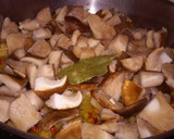 Foto del paso 4 de la receta: Setas de cardo con patatas