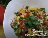 A picture of step 1 of Mango Salsa.