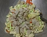 Foto langkah ke 3 dari resep Capcay bumbu iris.
