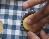 Foto langkah ke 4 dari resep Pie susu - (kulit pie eggless).