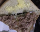 A picture of step 3 of Toast bread with sardine.