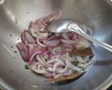 A picture of step 1 of Cheesy Mix veggies in white sauce.