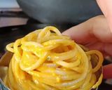 Foto del passaggio 4 della ricetta Spaghetti cremosi con zucca arrostita
