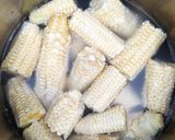 Hình bước làm 1 của món Chè bắp cốt dừa