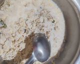 A picture of step 1 of Zatpat Uttapam.