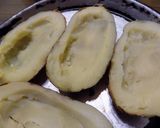 Foto del paso 2 de la receta: Papas rellenas con queso azul y ají asado - dos cocciones
