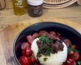 Une image de l'étape 2 de 🍅 Salade de tomates cerises, Burrata à la Tapenade & basilic 🍅.
