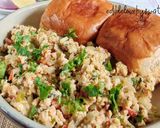 A picture of step 4 of Bhurji Pav.