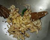 A picture of step 3 of Vitamin D rich Masala Mushroom.