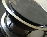 A picture of step 4 of Chocolate decadent cake.