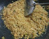 Foto langkah ke 6 dari resep Bihun Goreng.