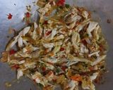 Foto langkah ke 2 dari resep Nasi Gurih Ayam Suwir Sambal Bawang.