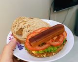 Hình bước làm 1 của món Bữa sáng: Bánh mì xúc xích bơ cà