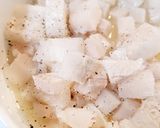 Foto del paso 1 de la receta: Ceviche de merluza con salsa de mango y jengibre