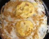 Foto del paso 4 de la receta: Huevos fritos con pan