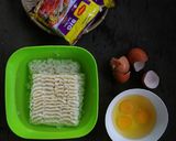 Gambar langkah 2 resipi Pizza Megi For Kids.