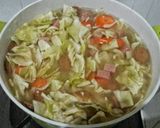 Foto langkah ke 2 dari resep Sup Maling(Pork Luncheon Soup).