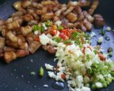 รูปขั้นตอนการทำที่ 3 ของ หมูสามชั้นผัดพริกเกลือ