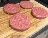 A picture of step 4 of Homemade Mini Cheeseburgers.