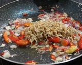 Foto langkah ke 1 dari resep Nasi Liwet Teri Santan.