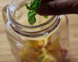 A picture of step 1 of Basil sugar free drink.