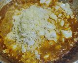 A picture of step 2 of Egg keema masala.