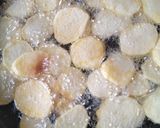 صورة لخطوة 2 من وصفة بطاطا في الفرن 🥔