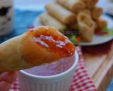 Foto langkah ke 8 dari resep Lumpia Indomie Goreng.