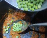आलू मटर की सब्जी(aloo matar ki sabzi recipe in hindi) रेसिपी चरण 2 फोटो