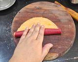 A picture of step 5 of Pinwheel Beetroot Pulp Poori.