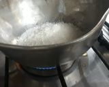 A picture of step 13 of Custard jelly tart.
