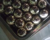 Gambar langkah 3 resipi Oreo Cheese Tart.