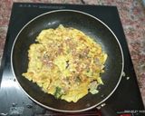 A picture of step 3 of Cabbage Omelette.
