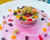 A picture of step 6 of Fruit n Pepper frozen yogurt with peppercorn peanut crunch.