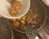 รูปขั้นตอนการทำที่ 2 ของ สปาเกตตีมีทบอล (Meatball)