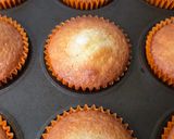 Foto del paso 2 de la receta: Magdalenas con miel 🍯 🐝(inspiradas en una receta de Encarni 🥰)